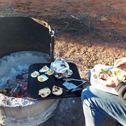 Cooking breakfast on the firepit