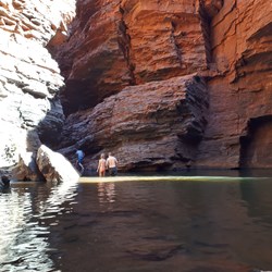 Taking the channel into the tunnel at back of Handrail Pool