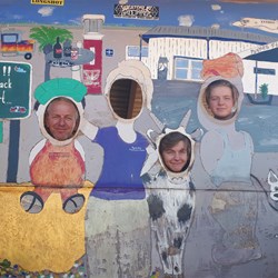 Paynes Find Sillyness