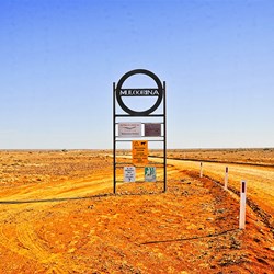 Heading to Lake Eyre North