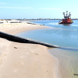 In 2021 there are still 2 dredges at the Murray mouth