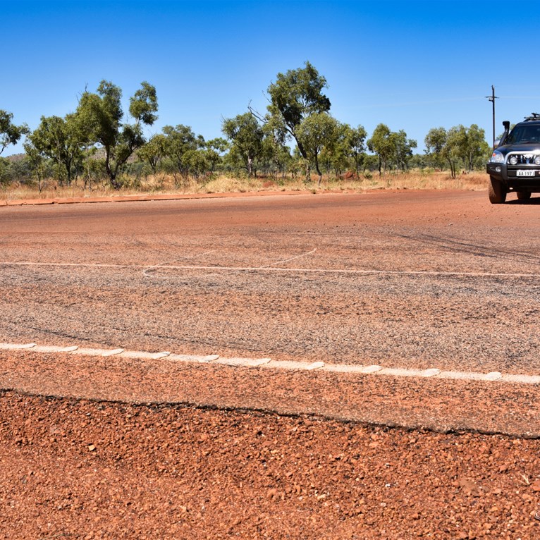 The end of a great drive and back onto bitumen south of Halls Creek
