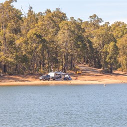 Glen Mervyn Dam day use area