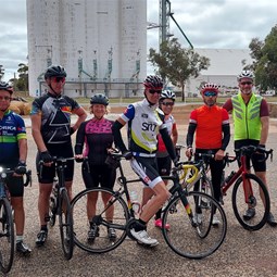 Group photo in Trayning