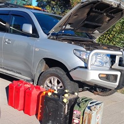 Draining fuel from the main tank