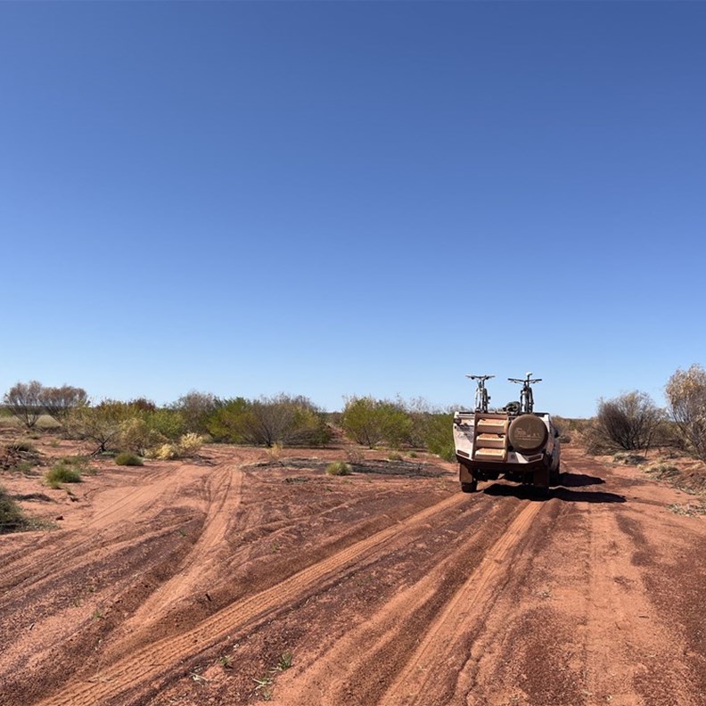 Junction Nabaru Roses Track