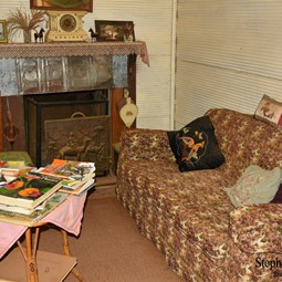 We were very privileged to have spent the evening with Molly when she was alive on this very lounge