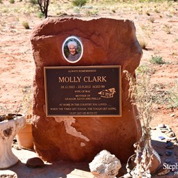 Molly Clark's final resting place at Old Andado