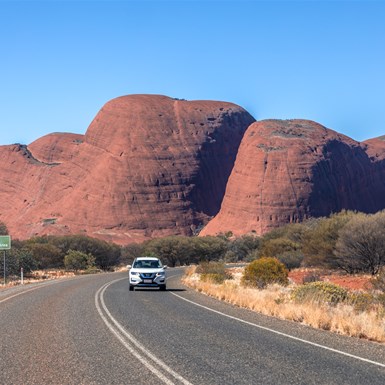 On approach to Kata Tjuta