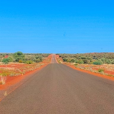 Sections of tar on the Great Central Road