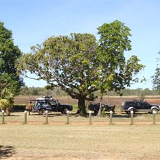 Lunch break at Beagle Bay