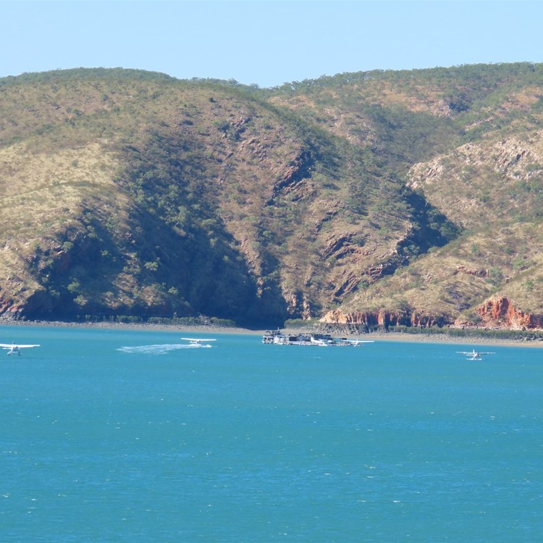 People Flying in for day trips or overnight Houseboat stays