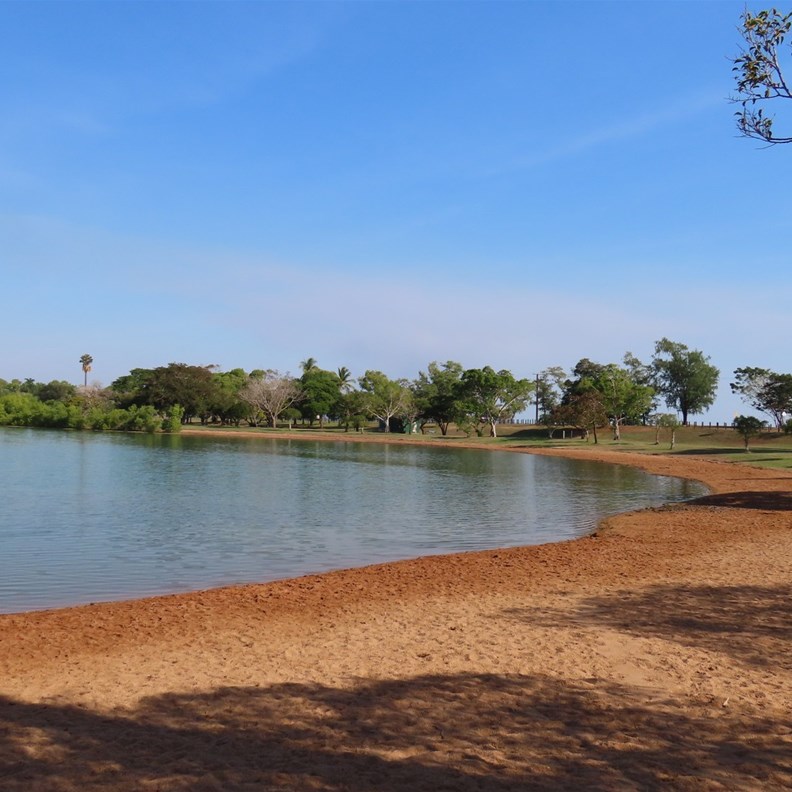 Lake Alexander 1