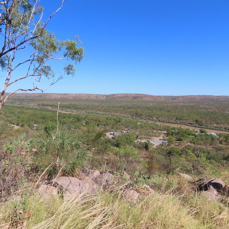 Baruwei Lookout and Loop Walk 5