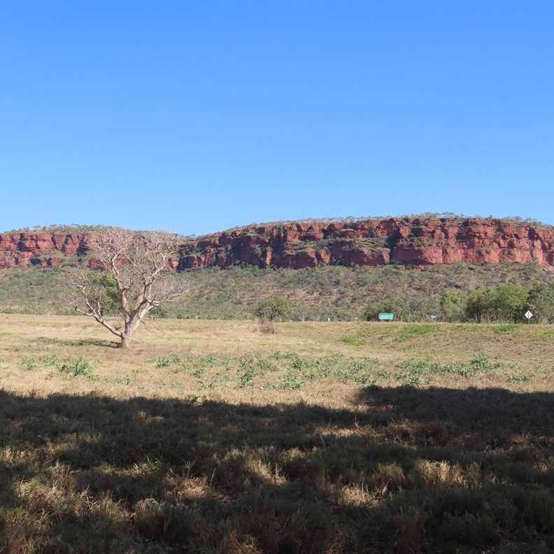 Victoria Roadshow Scenery