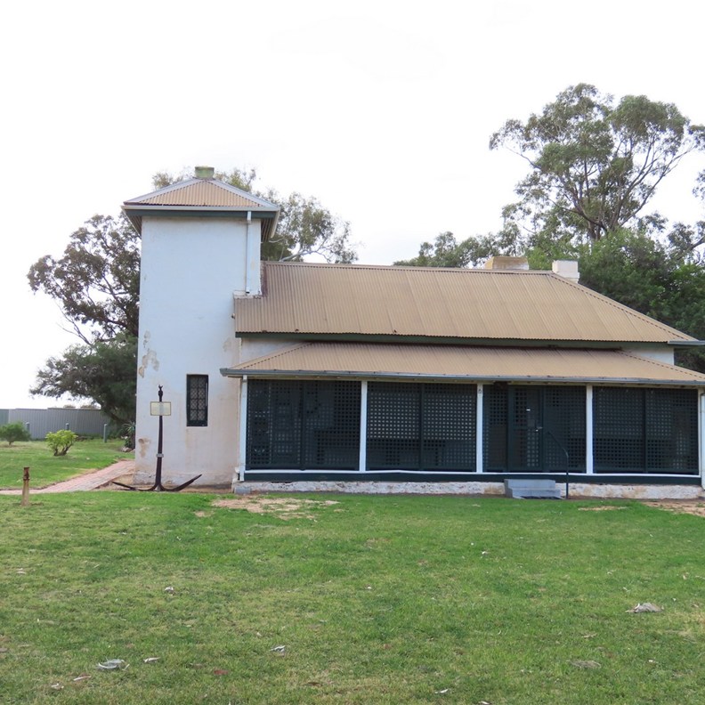 Lighthouse Keeper's Cottage