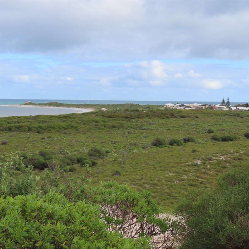 Hansen Bay 2