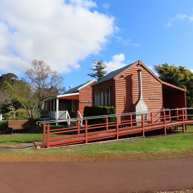 Doctors Surgery & Settlers House