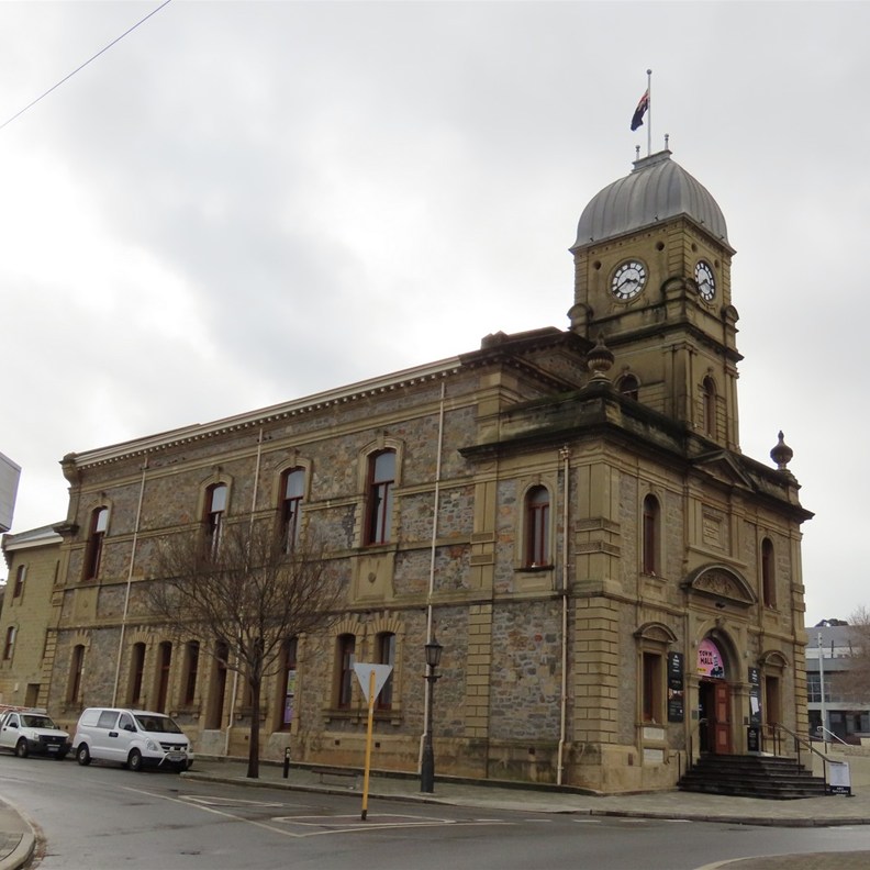 Town Hall 2
