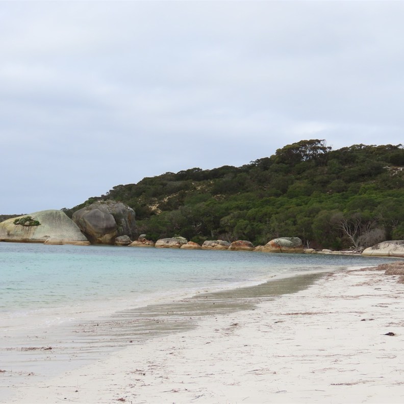 Two People Bay 4