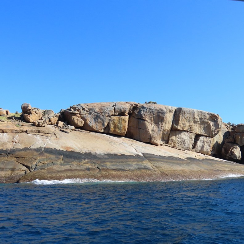 Island Cruising 2