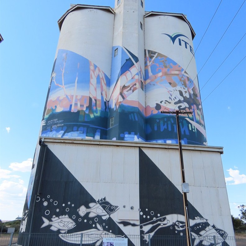 Waikerie Silo Art 3