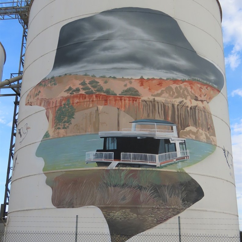 Paringa Silo Art 3