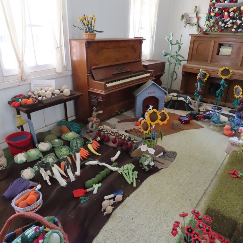 Knitted Garden