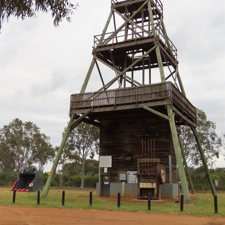 Mine Shaft Head