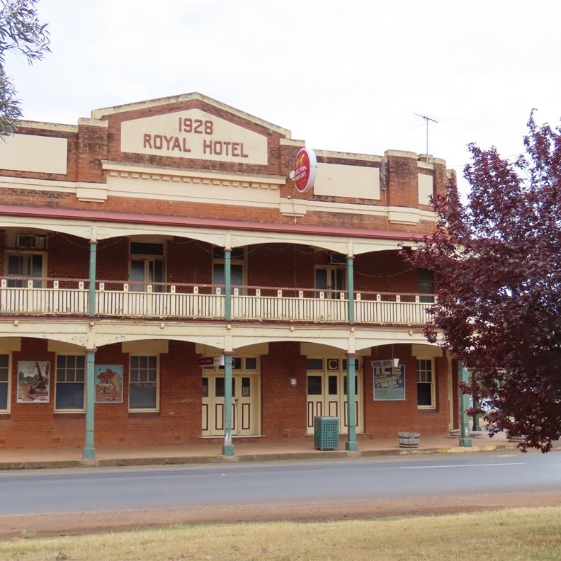 Royal Hotel