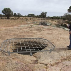 The Rock Hole - Border Track Mallee Sunset Park