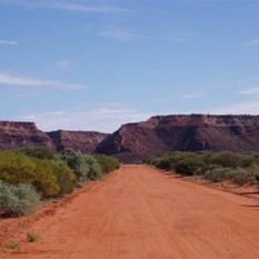 The road into  the Temple Gorge campground