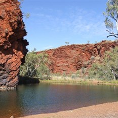 The picturesque Kalgan Pool