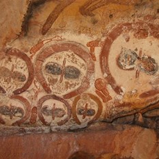 Mysterious Wanjana figures - King Edward River