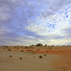 Formations at Walls of China - Mungo NP