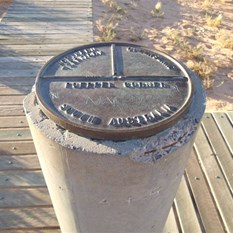 Poeppels Corner tri-state border marker