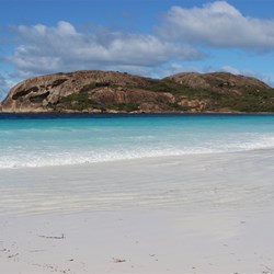 Lucky Bay Beach