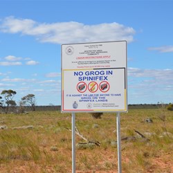 This sign makes it very clear to everyone entering Spinifex Country