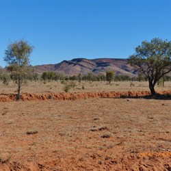 Approaching N'Dhala Gorge