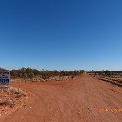 Turn off to Mt Swan & Tower Rock camping