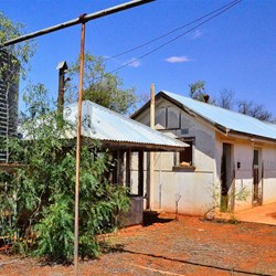 abandoned New Chum station outbuildings Western NSW