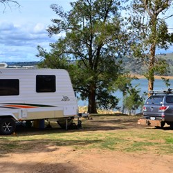 camping unpowered at Wyangala