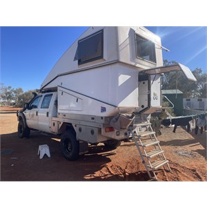 2004 Ford F250 super duty truck & 2014 XP V2 camper combination
