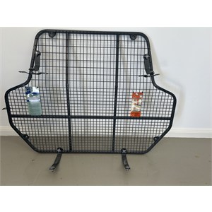 Cargo barrier