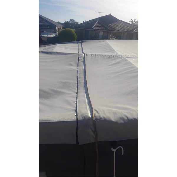Roof of tent