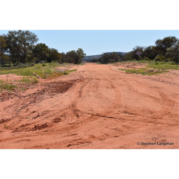 The main road looking east toward Finke from the Lambert Centre Turn Off