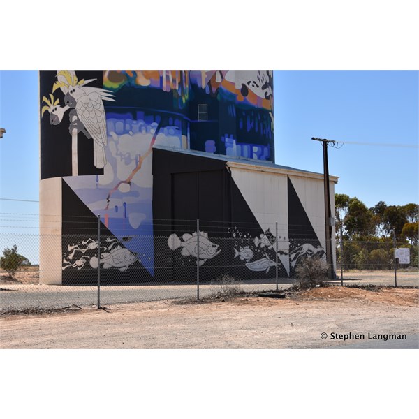 Waikerie Silo Art 