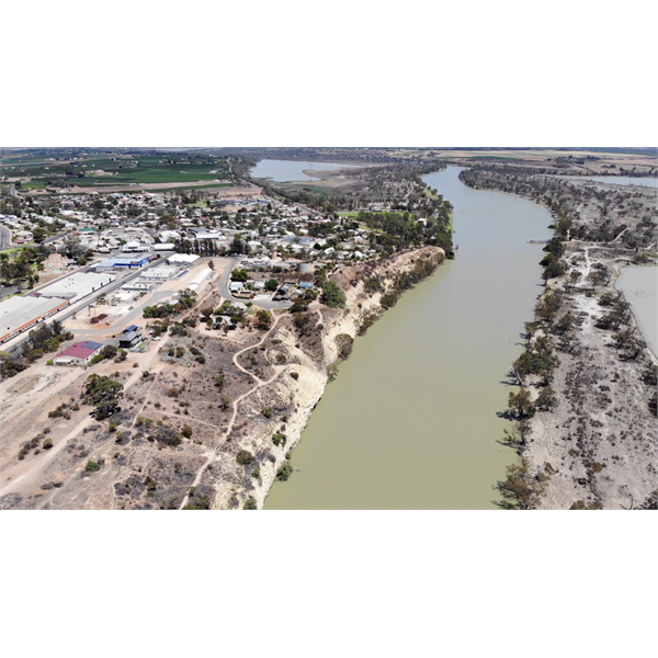 Flying over Waikerie....by drone that is