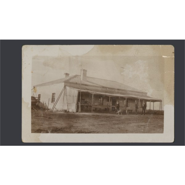 Gibsons Camp Hotel