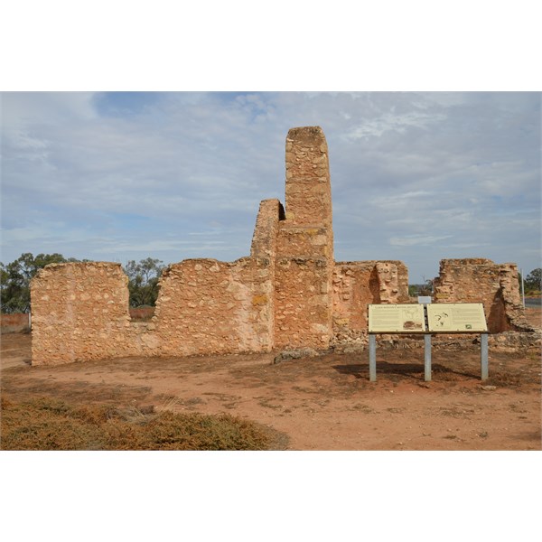 Ruins of the Old Hotel on the northern Shore of Lake Bonney